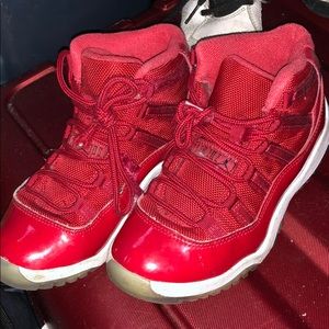 Retro 11 Jordan size 1